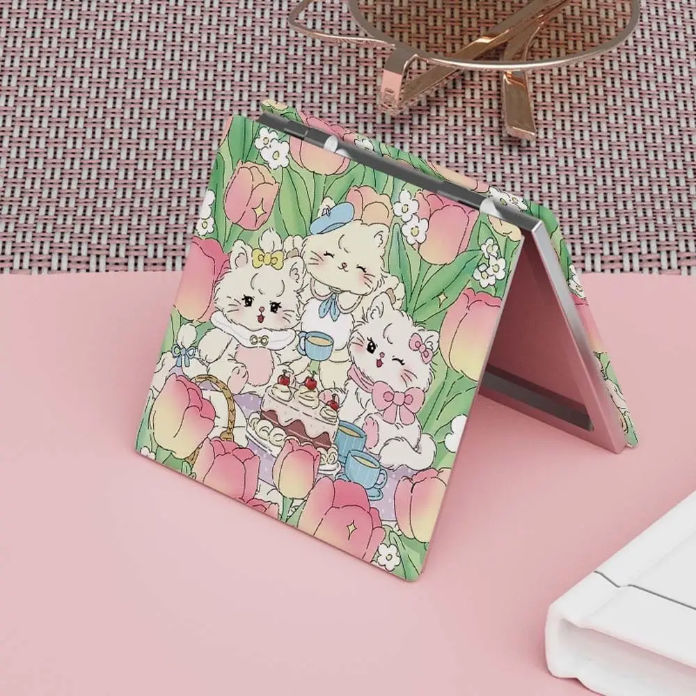 Specchio per il trucco pieghevole con motivo tulipano rosa Specchio cosmetico per gatti dei cartoni animati Specchio tascabile portatile Orso Coniglio bifacciale