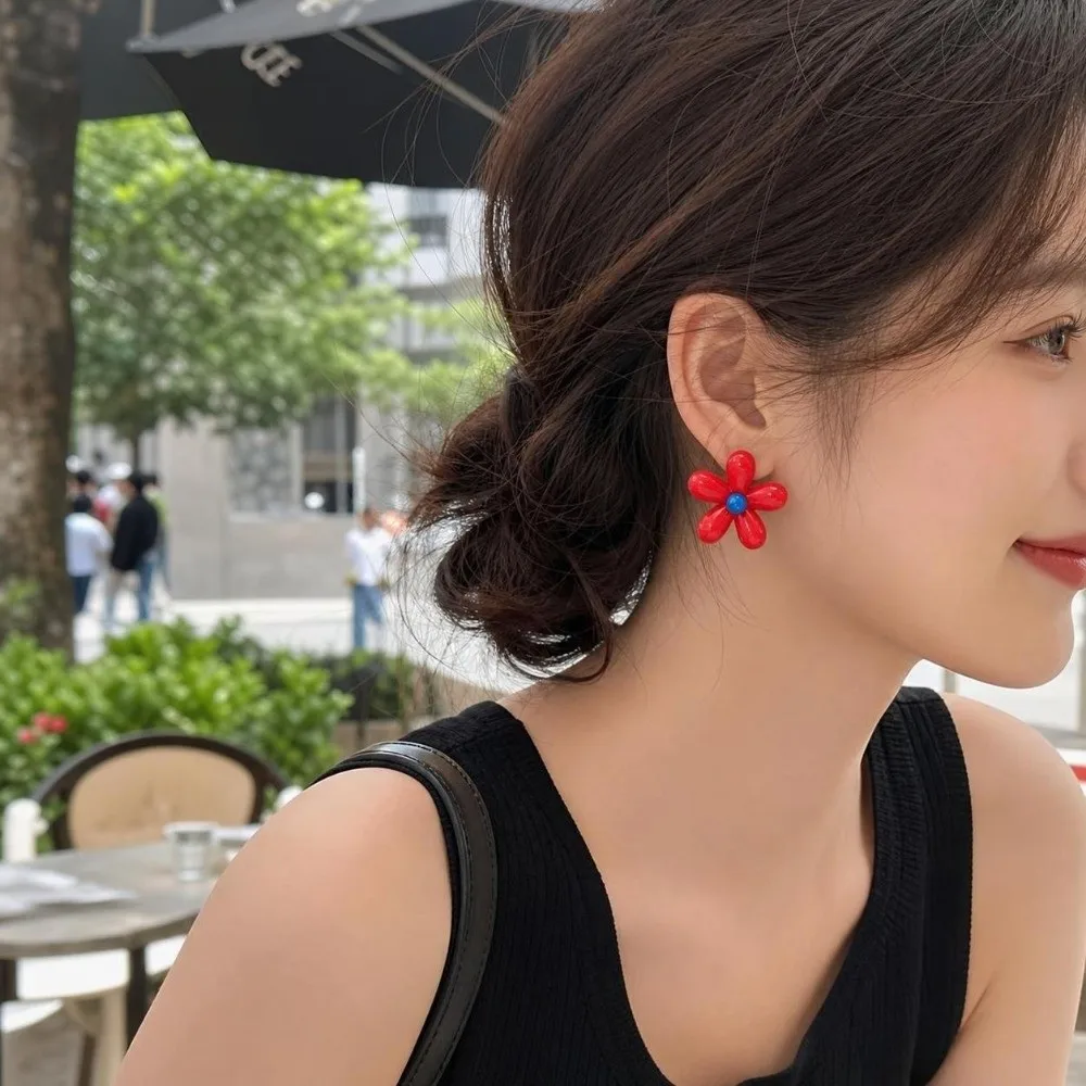 Asymmetry Design Flower Stud Earrings Colorful Blue and Red Enamel Drip Glaze Earrings Bright Color Chunky Petal