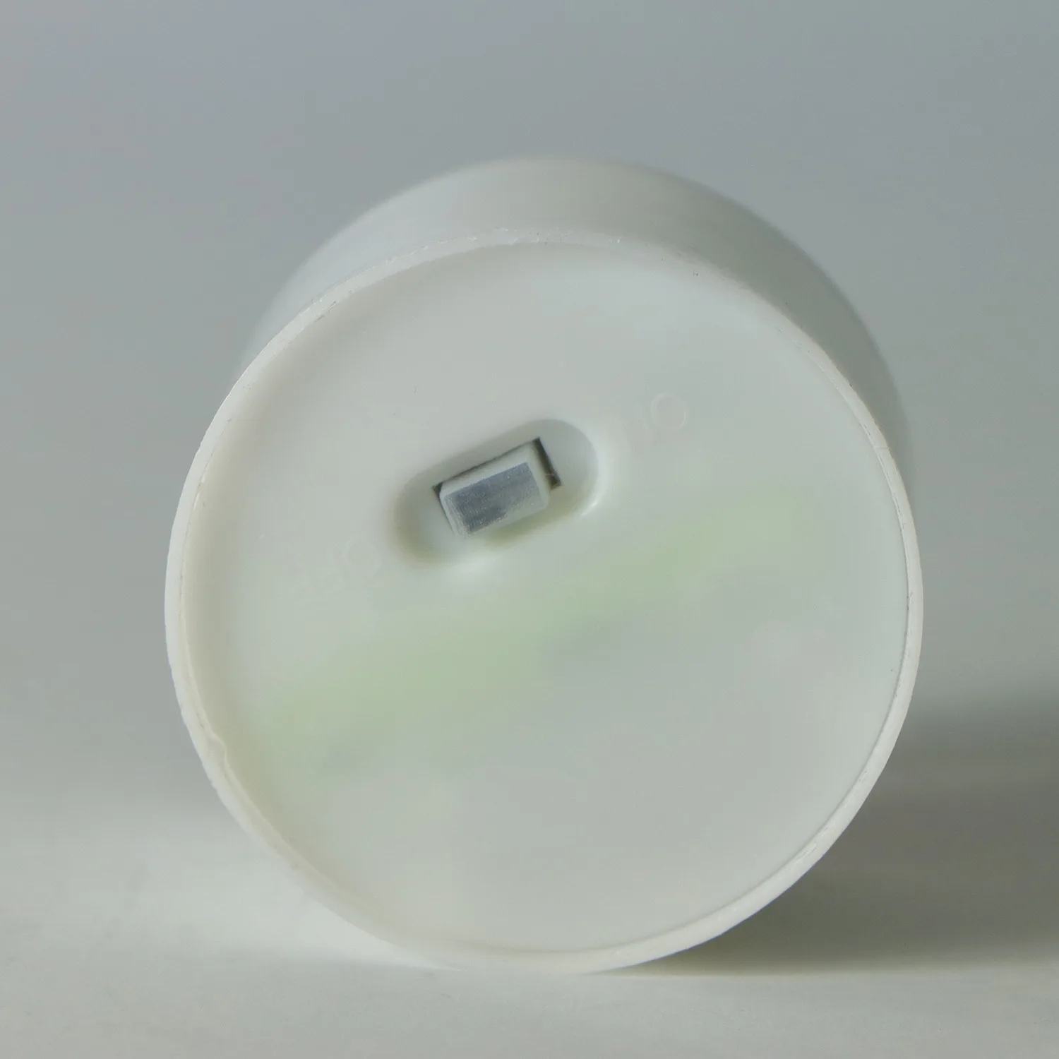 Luce di candela solare a LED Luce solare impermeabile a forma di ape Decorazione della casa Cortile esterno Luce per insetti Dropshipping 6 pz/lotto