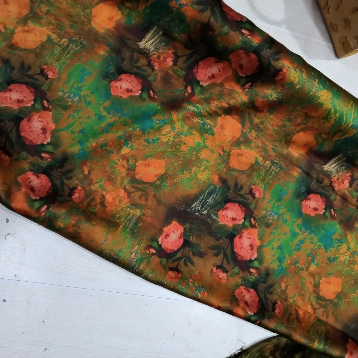 

High Quality Real Silk Fabric 45Momme Heavy Forging Xiangyun Yarn Width 112cm Length 1.8meter