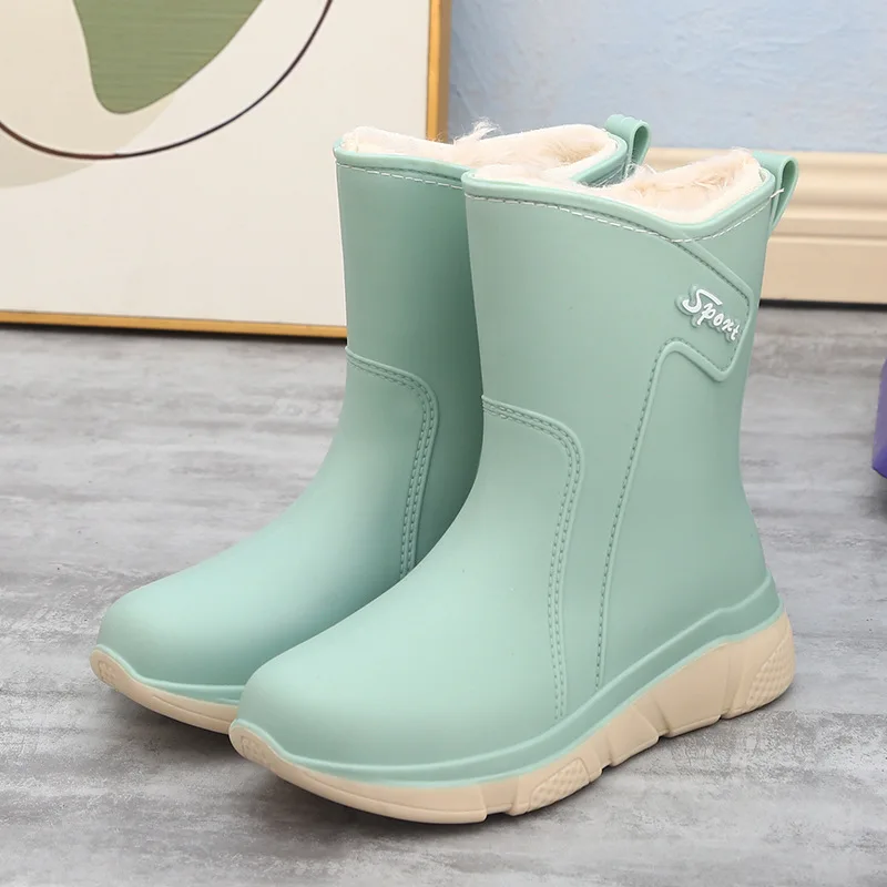 Korean Style Mid-Calf Women's Rain Boots Thickened Velvet Lining Warm Kitchen Anti-Slip Water Shoes PVC Material Winter Season view 5