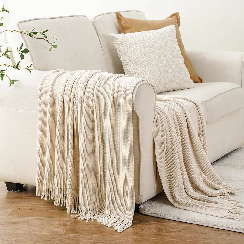 Battilo Chenille Knit Blankets with Tassels Caramel Plaid Throw Blanket for Bed Couch Decorative Sofa Blanket Bedroom Fall Decor