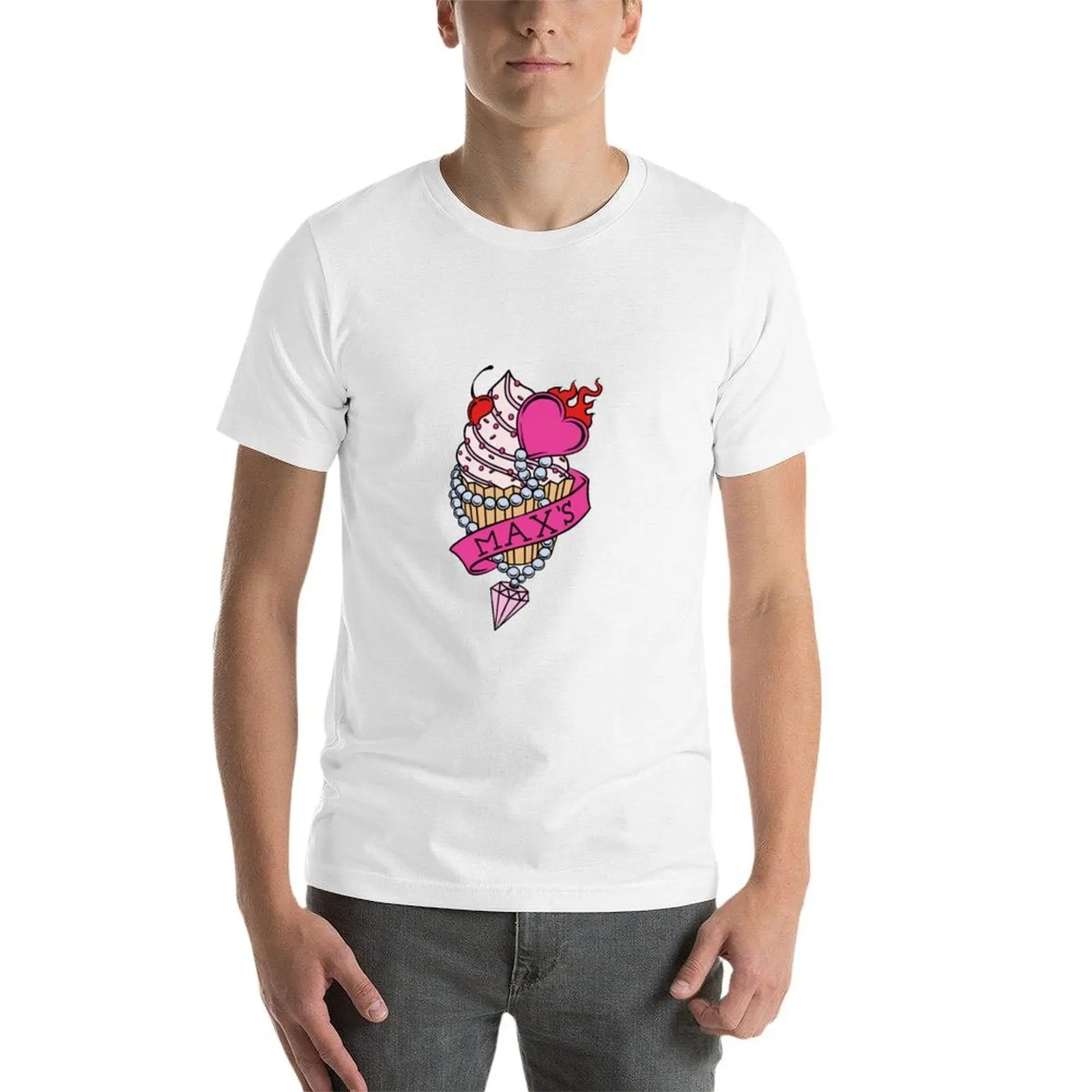 تي شيرت Max's Homemade Cupcakes Logo من Two Broke Girl$ تي شيرت جرافيك تي شيرت للرجال قطن تي شيرت حزمة تي شيرت