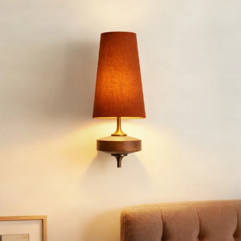 

French-style Bedroom Wall Lamp Retro Hallway Lights Southeast Asian Fabric Light Mid-century Hotel Bedside Lighting Fixtures