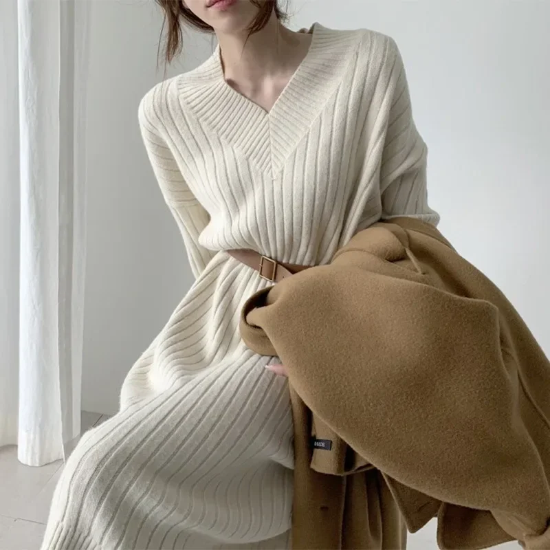 French Gentle Dress Knitted 2024 Autumn Winter Strip Loose Soft Waxy Lazy Sweater Mid-length