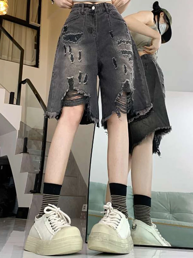 

2024 Woman Fashion Washed Loose Slacks Jeans Unisex Retro High Waist Gradient Dark High Street Damaged Tassel Knee Length Pants