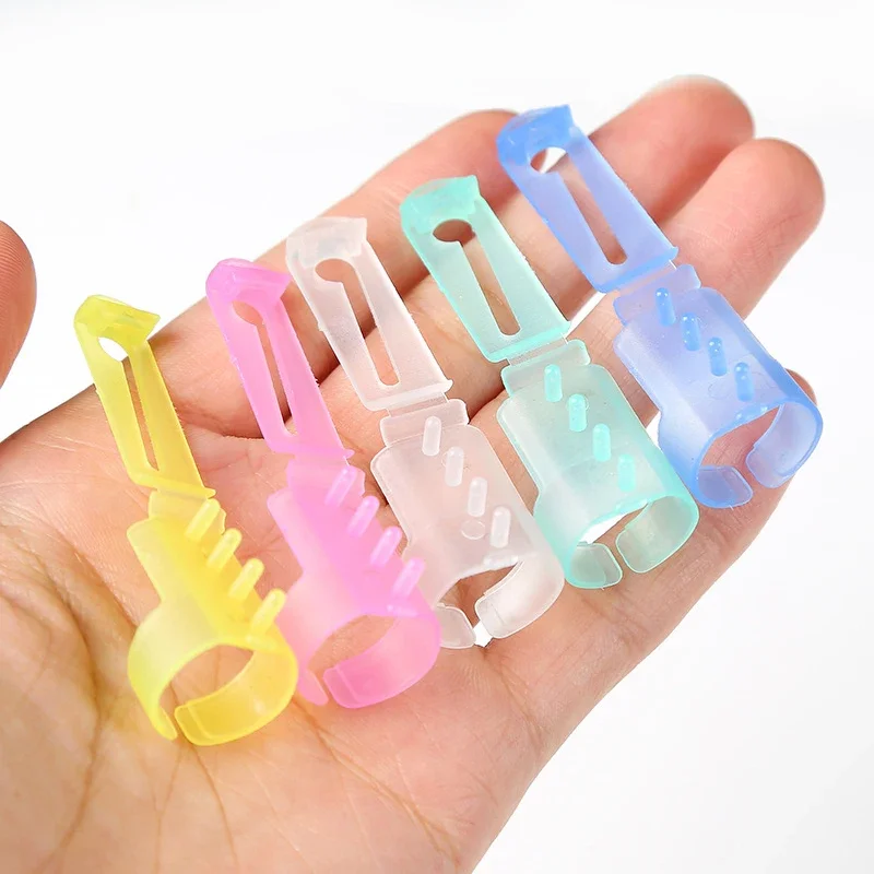 4 Yarn Guides DIY Finger Splitter Wool Knitting Tool Handcraft Sweater Handmade Thimble Knitted Plastic Sewing Accessories 2PCS