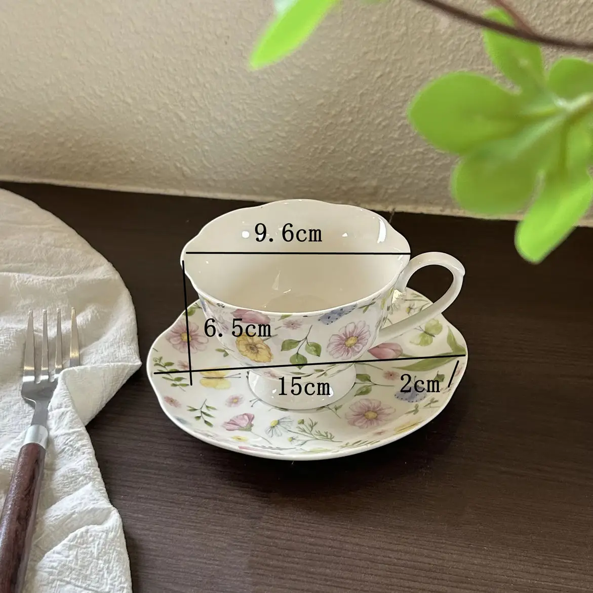 FrenchVintage Floral Ceramic Cup & Saucer Set,Country Style Coffee Mug for Afternoon Tea,Premium Home Decor Teacup for Daily Use