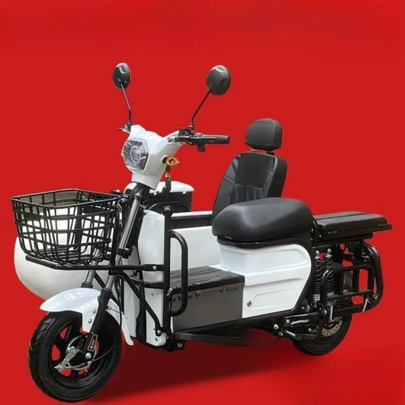 Moving side three-wheel partial three-wheel scooter electric motorcycle travel scooter sightseeing