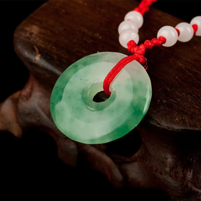 

Natural Green Floating Flower Hand-carved Donut Jade Pendant Fashion Boutique Jewelry Men and Women Jade Necklace Gift