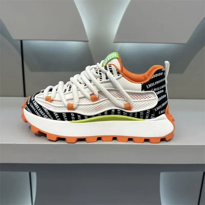 Spring and Autumn New Men\'s Shoes Thick soled Height Increasing Casual Shoes Comfortable and Breathable Running Sports Shoes