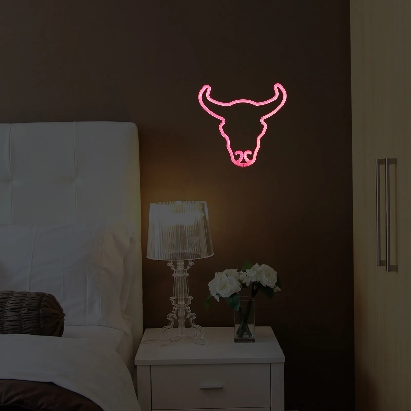 

1Pcs Cow Head LED Neon Light Hanging Decorative Lamp for Party Home Festival Decoration Creative Modelling Night Light Warm