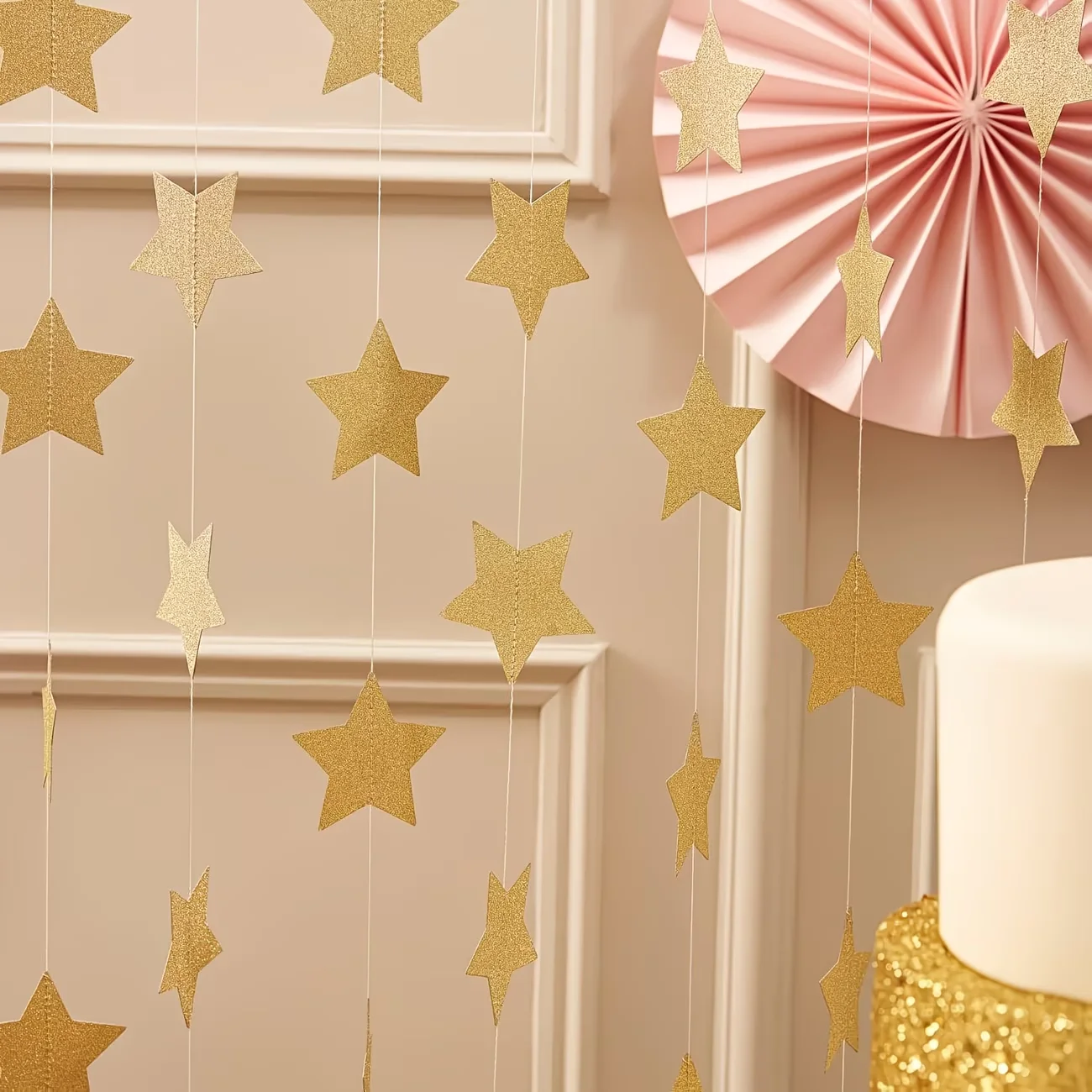 1 Stück 4 m/157,48 Zoll glänzende Stern-Papiergirlande, Banner in Gold und Silber, Wimpelkette für Duschraum, Hochzeit, hängende Dekoration – Detail 5