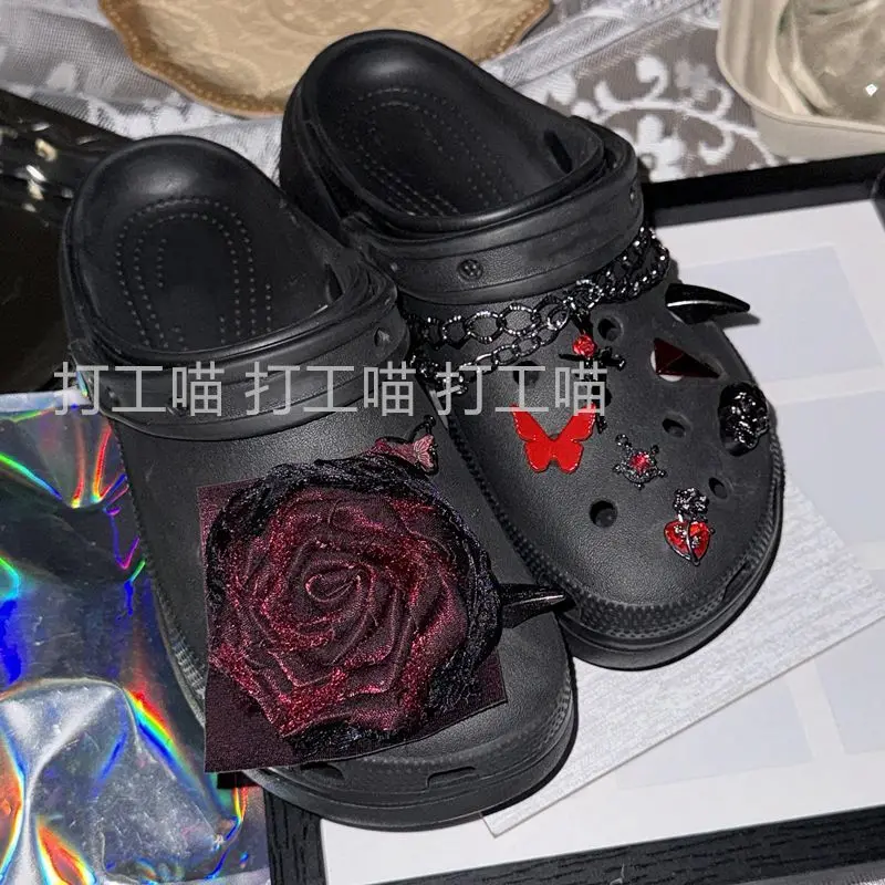 

Luxury Adornment for Clogs Sandals Black and Red Gothic Style Series Ins Popular Footwear Decoration DIY Kids Boys Girls Gifts