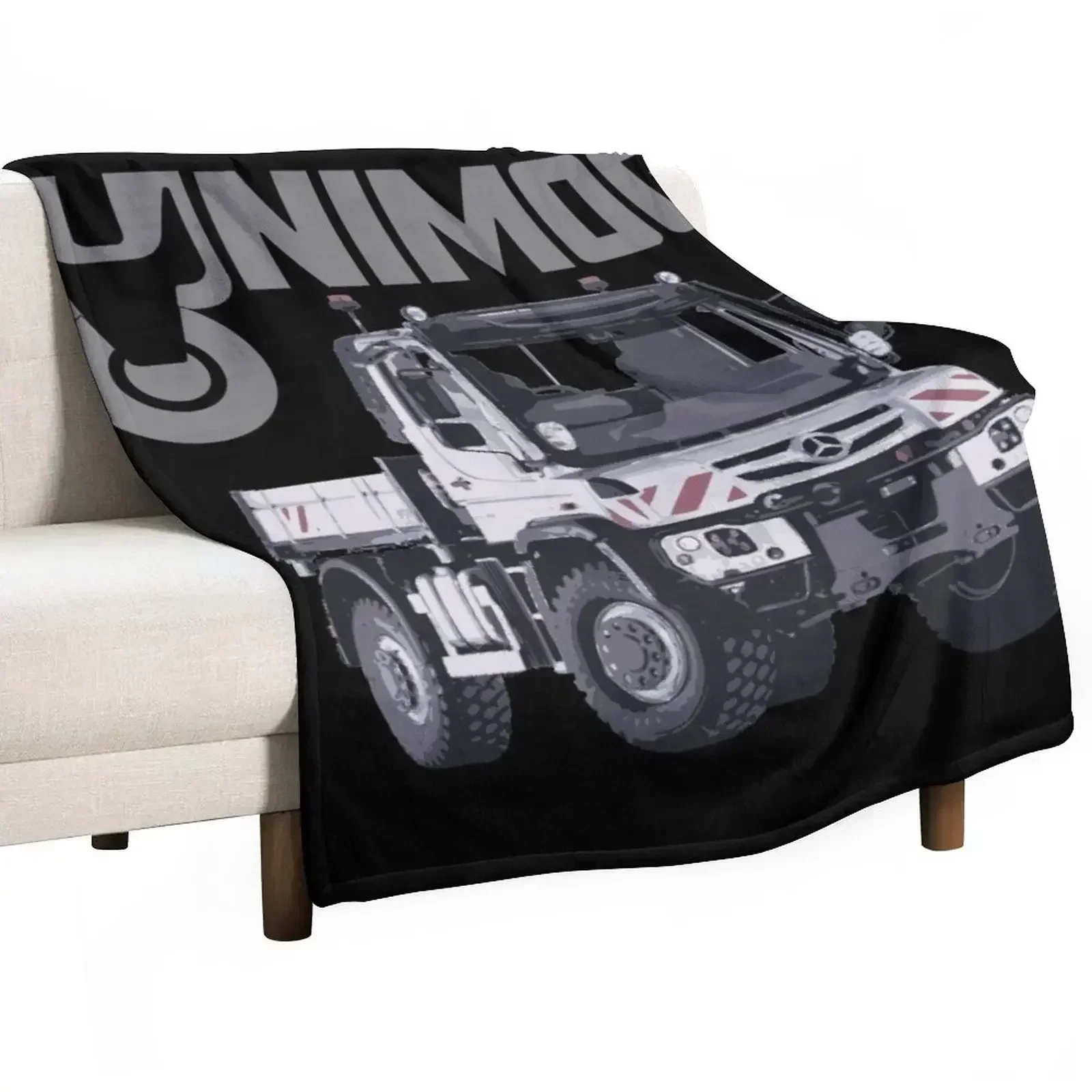 UNIMOG 530 (UNIversal-MOtor-Ger?t) - on black Throw Blanket Multi-Purpose warm winter Kid'S for babies Picnic Blankets