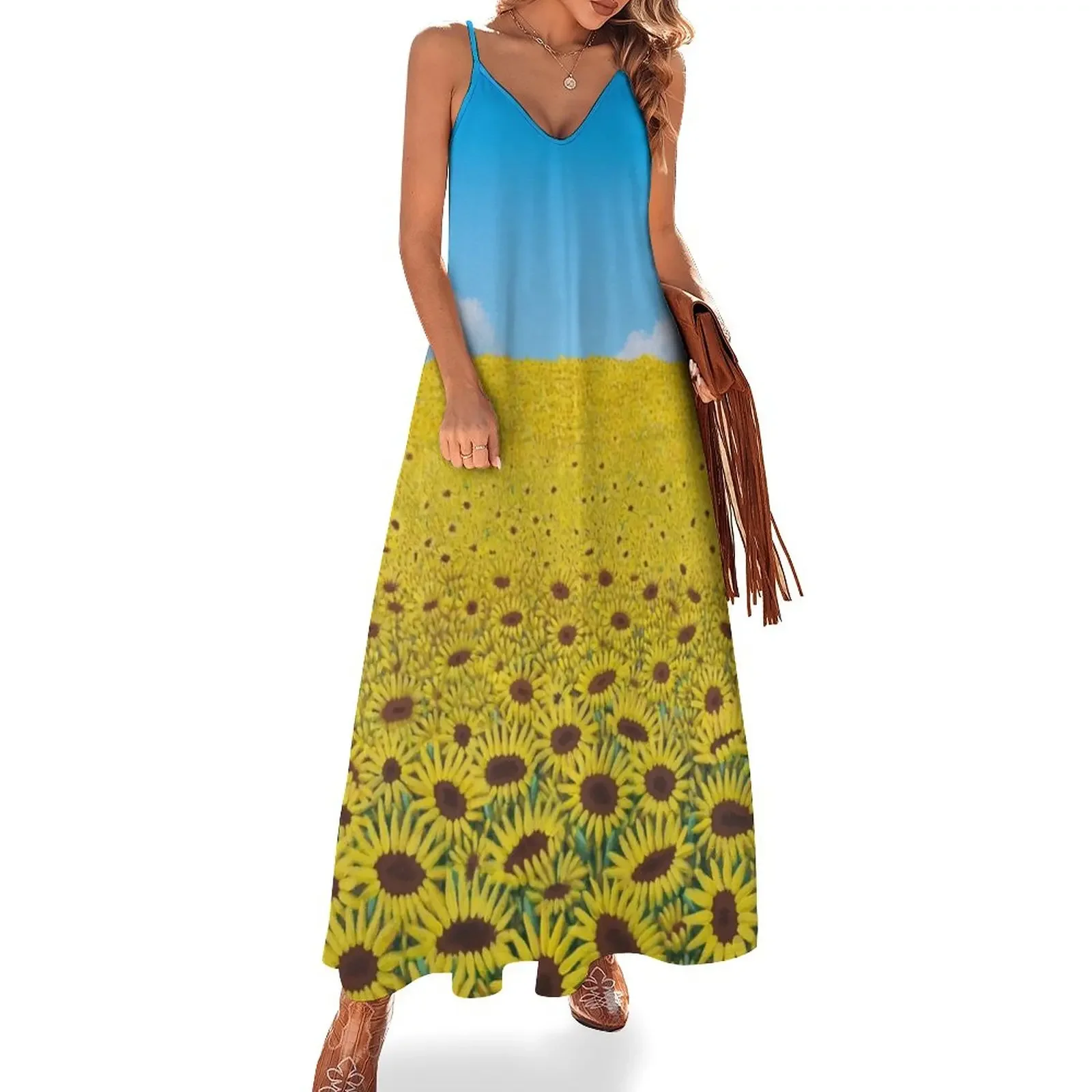 

Illusions Sleeveless Dress Dresses gala Summer skirt