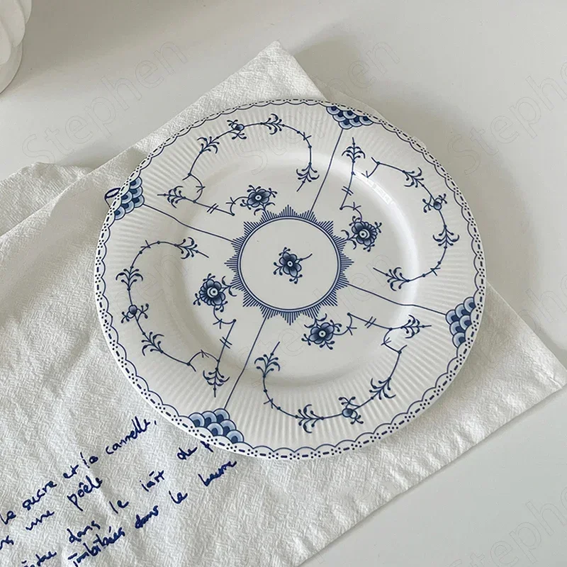 Blue and White Porcelain Plate French Modern Underglaze Cake Dessert Dish Floral Decorative Afternoon Tea Snacks Fruit Tableware