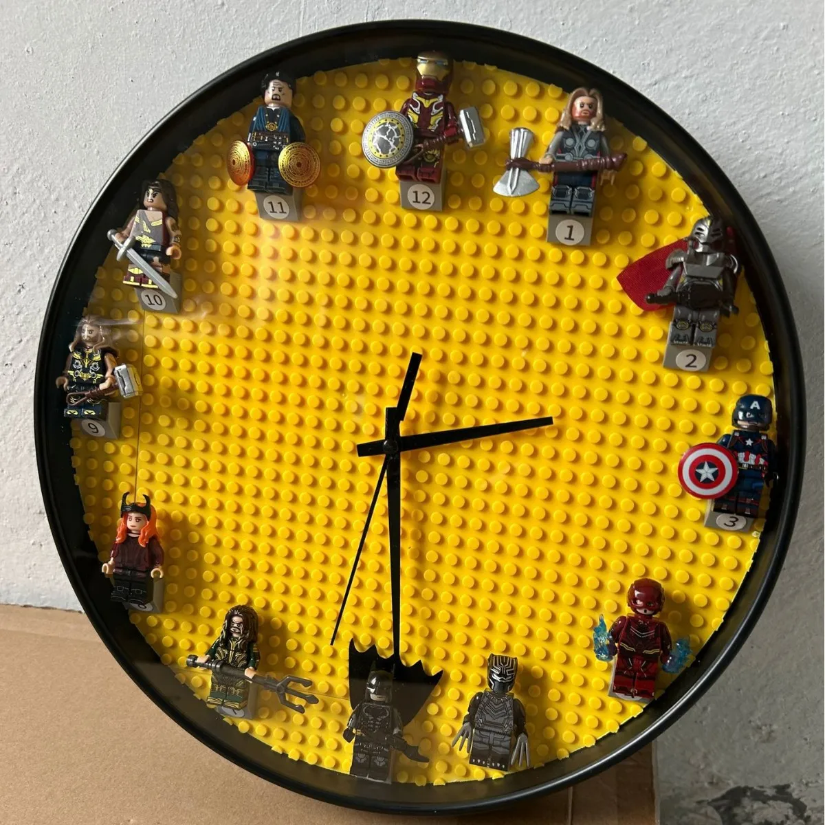 

Детская комната DIY настенные часы украшение стола макет креативный мультфильм бесшумный мальчик подарок на день рождения Рождество