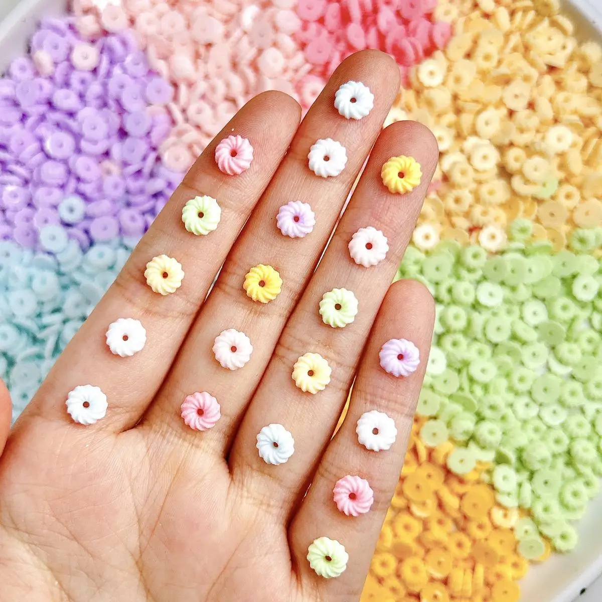 

60PCS New Macaron Colored Cookies Resin Nail Charms Creative Simulated Circle Biscuits Nail Art Decorations for DIY Nails Parts