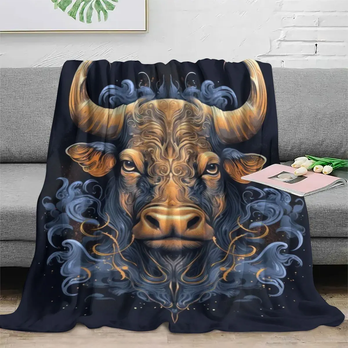 Noble Decorative Bull Head Dark Background Pattern Flannel Blanket Cozy Plush Bedspread Portable Travel Blanket for Bedroom