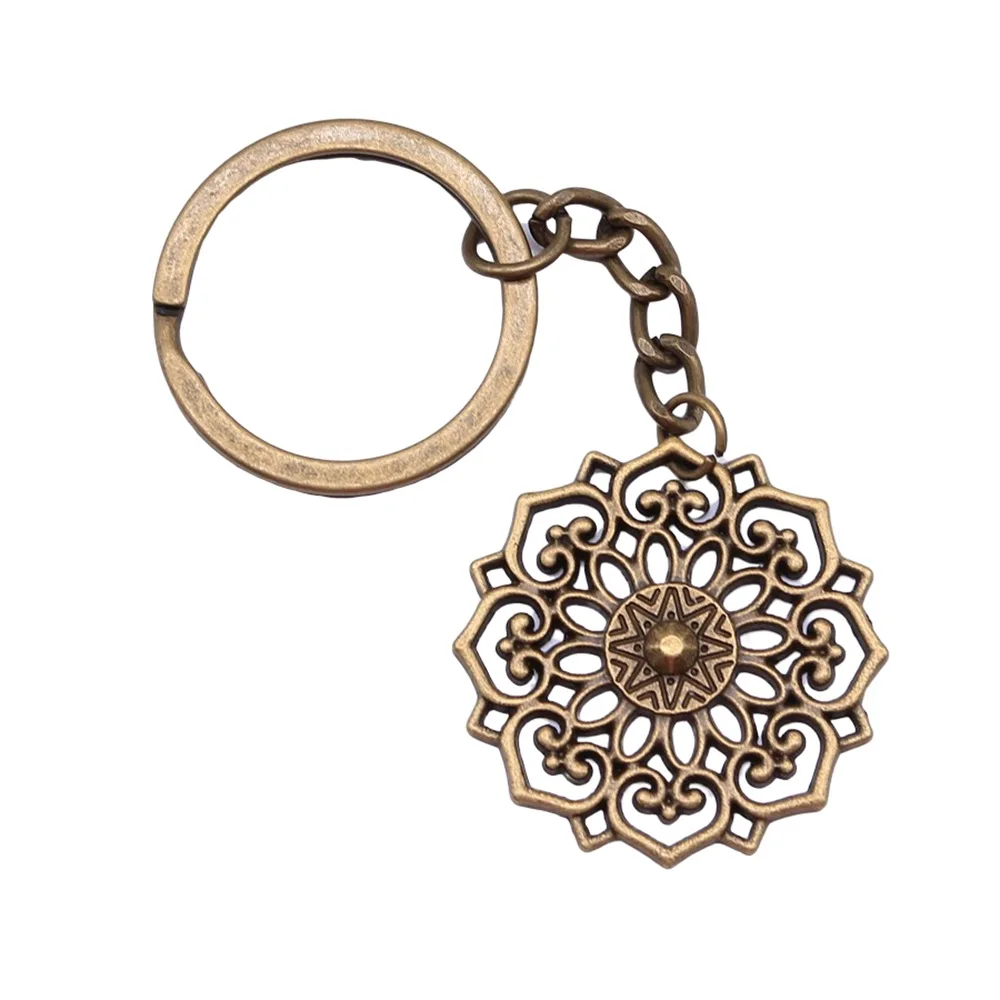 Women Men Keychain DIY Metal Holder Chain Antique Bronze Color 31x31mm Flower Pendant Keyring Gift