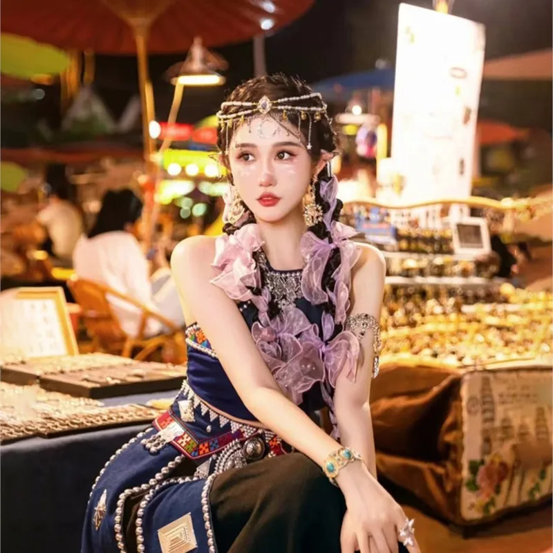 Neues rosa Exotica-Kostüm