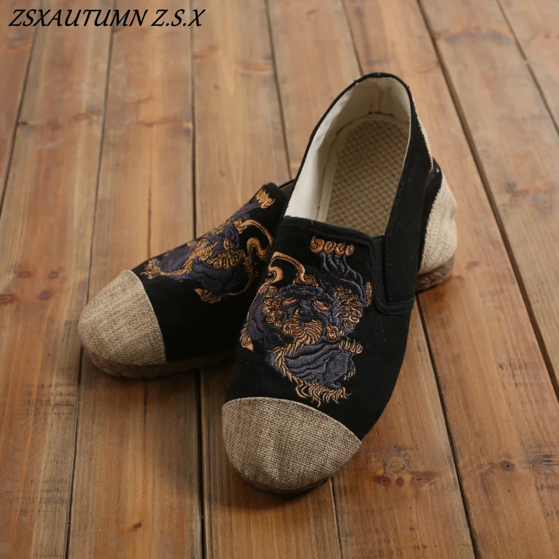 Chinese Style Cloth Shoes Men\'s Slip-ons 2023 Spring Summer New Flat Shoes Vintage Canvas Shoes Loafers Cotton and Linen