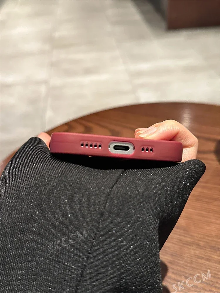 حافظة لهاتف آيفون 15 14 11 برو ماكس 13 12 Mini XS X XR 7 8 Plus غطاء سيليكون ناعم مقاوم للصدمات