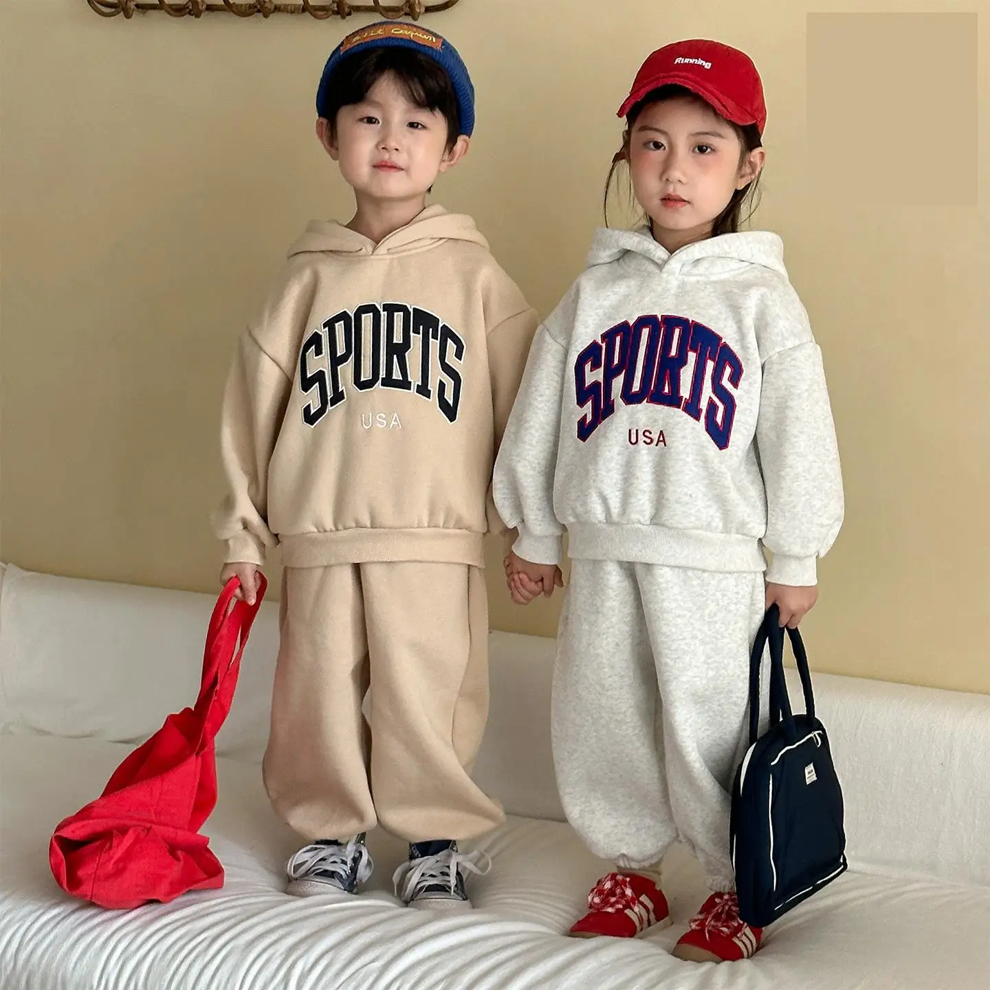 

2025 Winter New Children Fleece Hooded Sweatshirt Set Letter Print Boys Girls Plus Velvet Thick Sports Suit Kids Warm Outfits