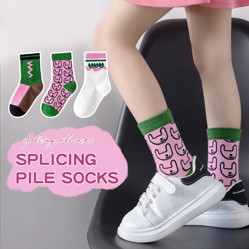 

Three pairs of Korean-style multi-purpose cartoon-patterned women's soft and comfortable mid-calf socks, suitable for spring and