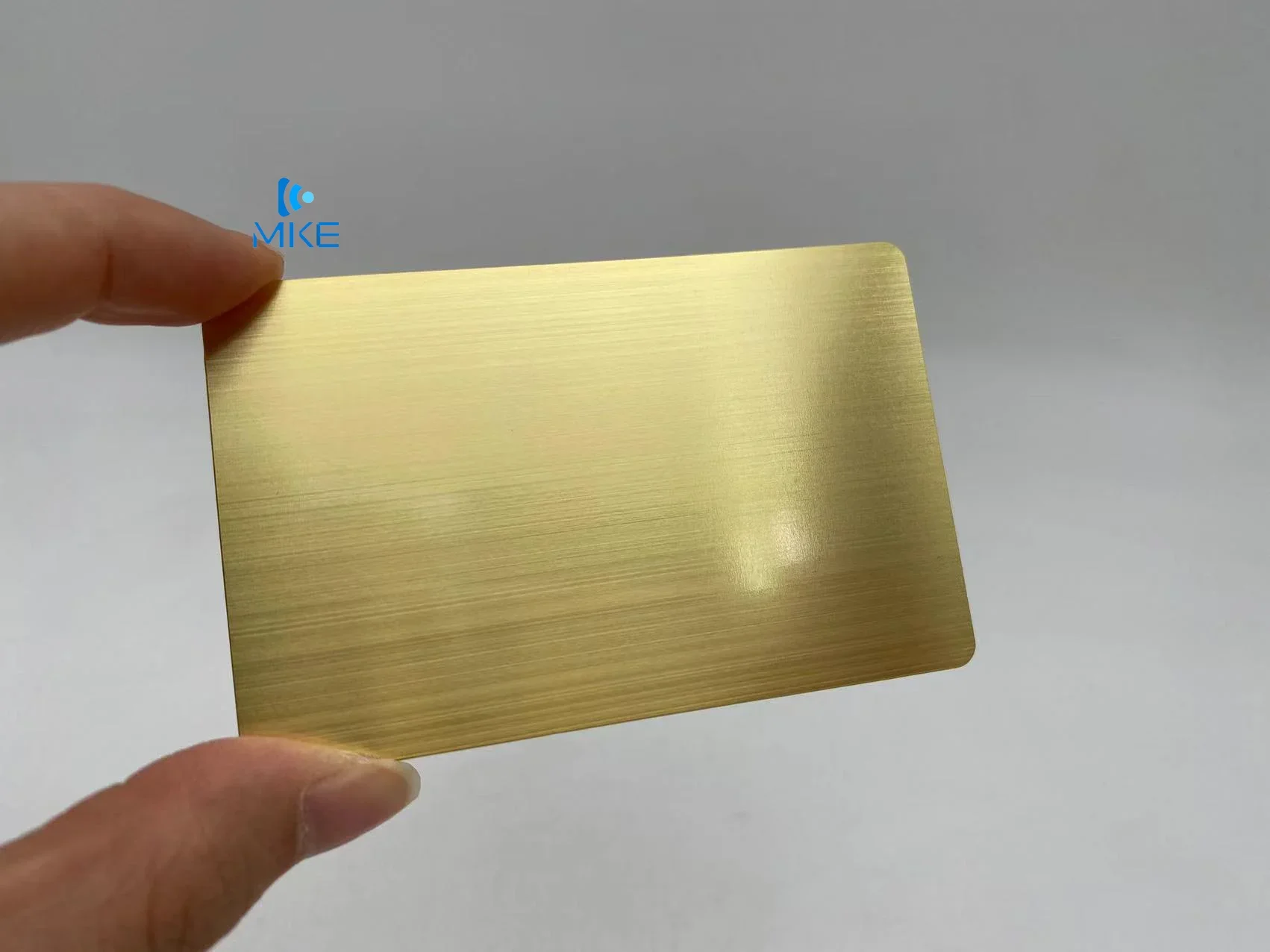 مرآة بطاقة الخصم المعدنية الفارغة ATM فارغة