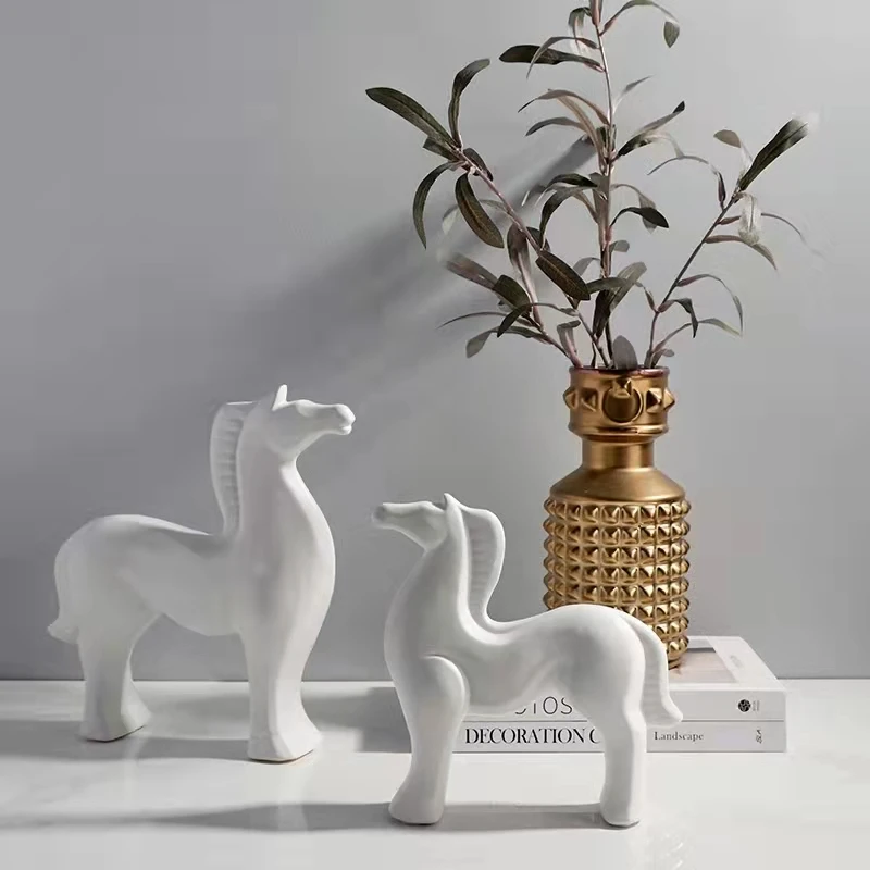 

Ceramic War Horse Statue Morden Art Animal Figurines Office Home Living Room Decoration Accessories Horse Sculpture Gifts