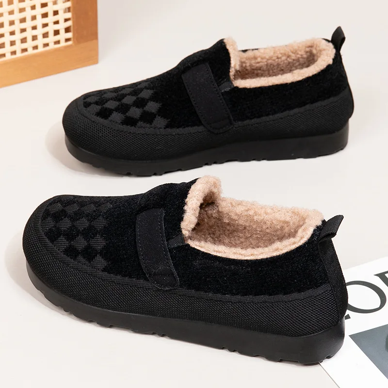 Women Winter Fashion Non-slip Flat Shoes Casual Lightweight Warm Loafers Plugging Thickening Comfortable Soft Mom Shoes