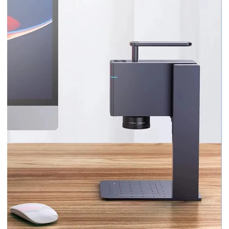 آلة الوسم بليزر الألياف المحمولة الصغيرة آلات نقش المعادن آلة التعليم بالليزر المحمولة