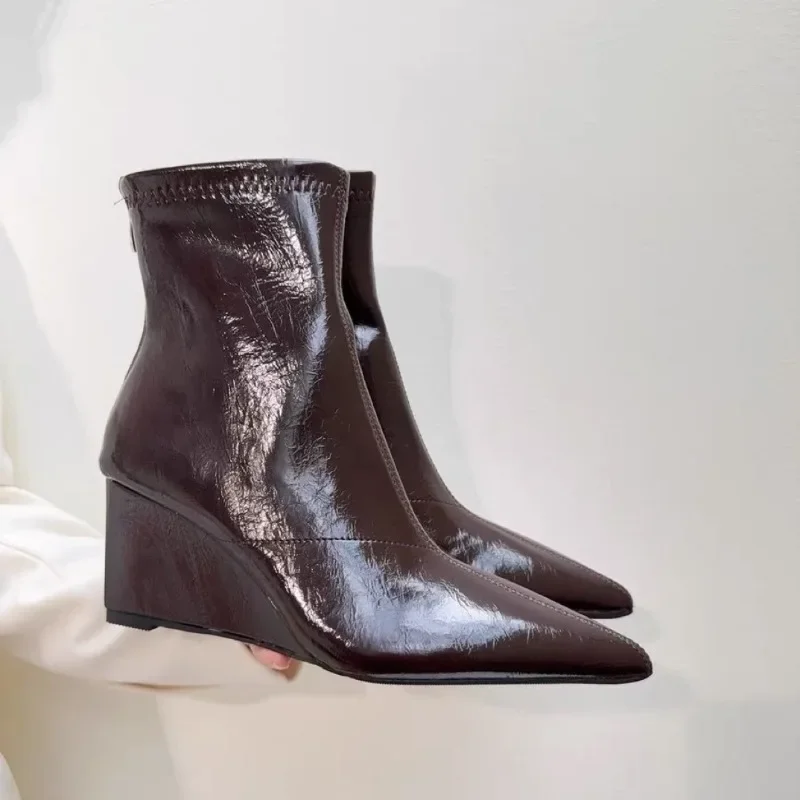 French Niche High Heel Versatile Pointed Toe Skinny Booties Women 2025 New Rear Zipper Single Boots Small Naked Boots