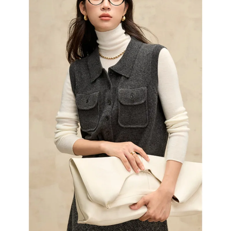 Vintage Lapel Pure Wool Sweater Vest Women Polo Collar Single Breasted Pocket Knitted Tops