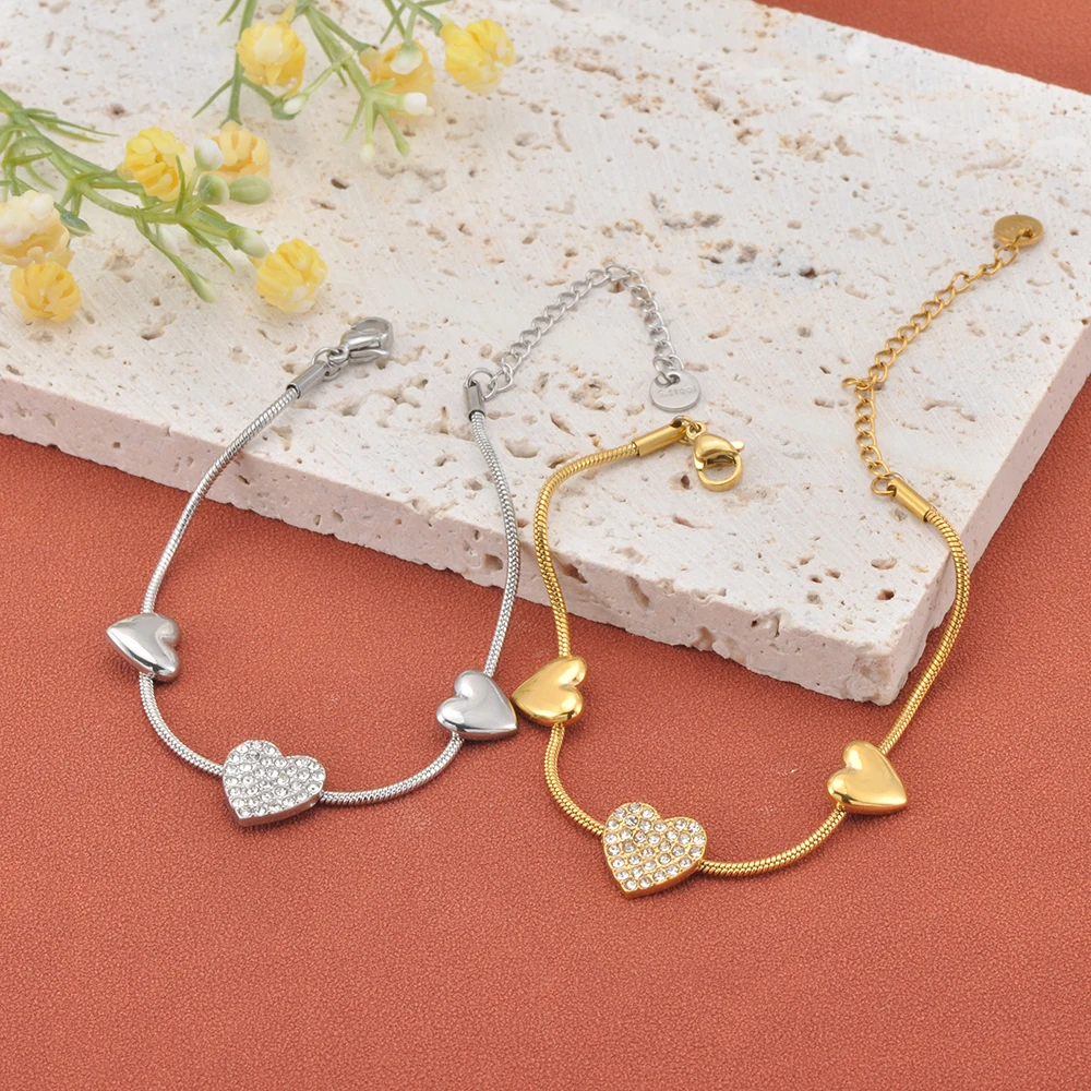 JeeMango Zarte Zirkonia Blume Herz Liebe Kette Armband Halskette Wasserdicht Edelstahl Hohe Qualität Schmuck Geschenk B25192