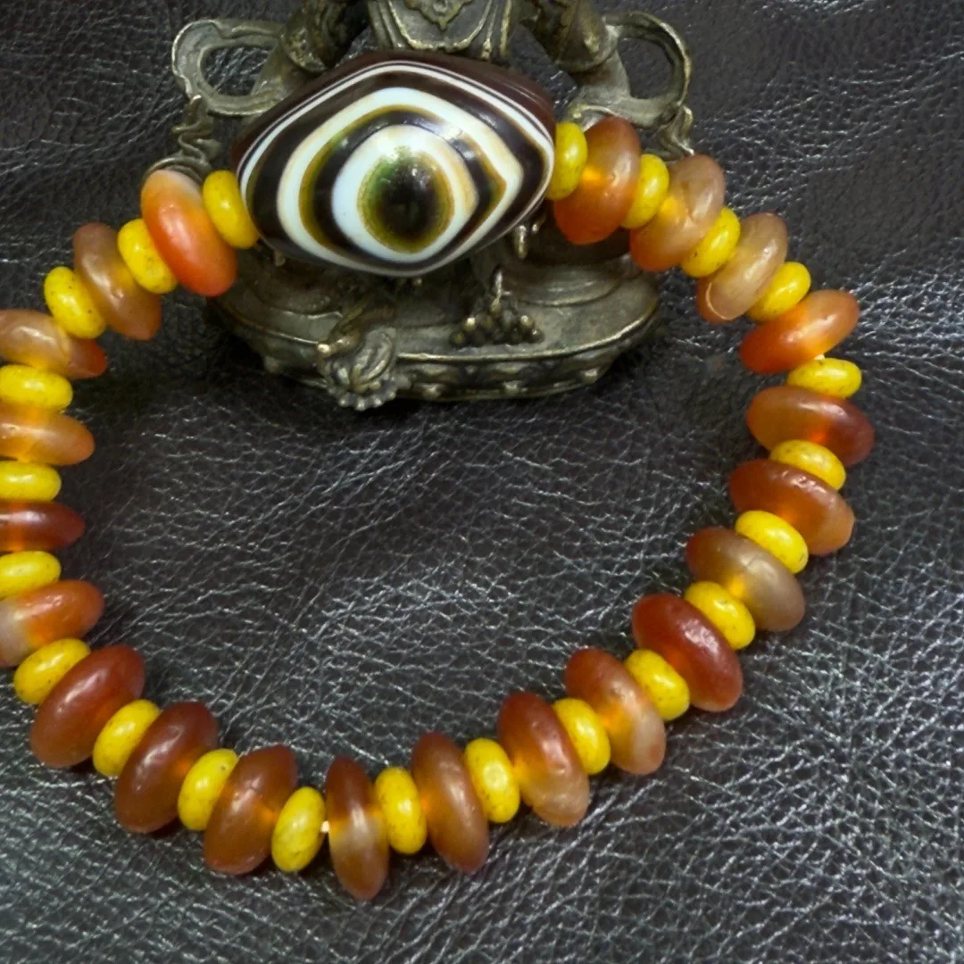 Tibetan Nepalese Himalayan Bead Ancient agate Old Dzi Talisman eye Bead Amulet