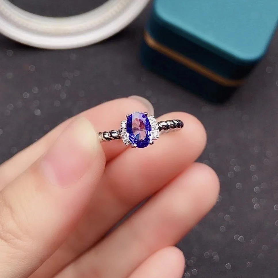 

Simple 925 Silver Tanzanite Ring for School Girl 5mm*7mm 0.7ct VVSb Grade Natural Tanzanite Silver Ring Brithday Gift for Woman