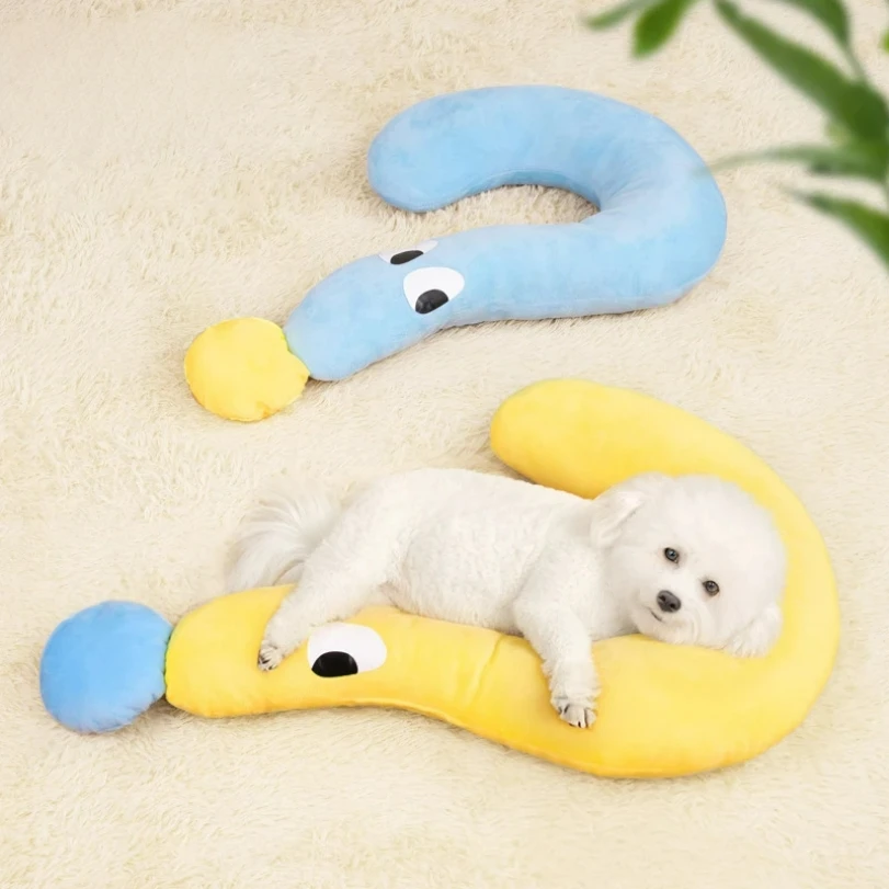 

Pet Little Pillow U-Shaped Neck Protector Deep Sleep for Puppy Kitten Pillow Dog Cat Headrest Sleeping Pillow Pet Supplies