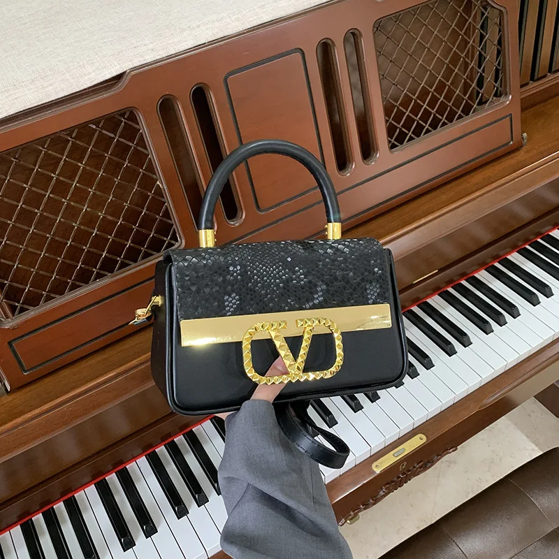 

​​2025 New Luxury Letter Print Bag for Women, Multi-way Shoulder Crossbody Tote, Premium Quilted Handbag for Office Commute