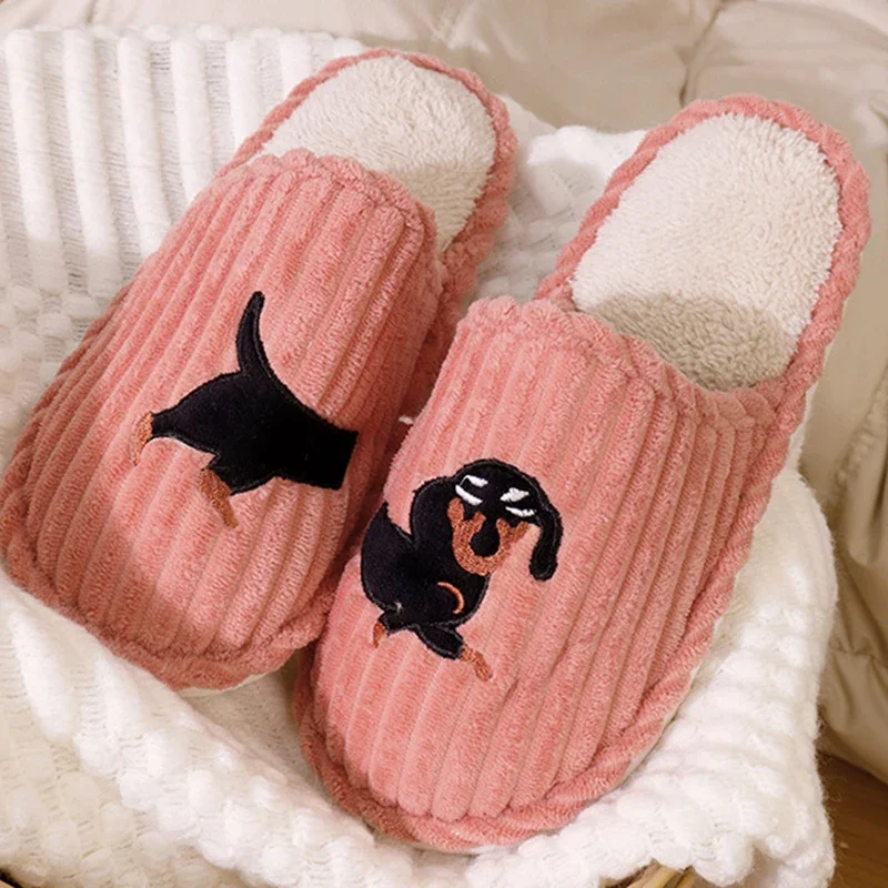 Winter 2026 Couple' Cartoon Dog Fur Slippers Women Warm Plush Comfort Flat Heels Bedroom Home Slippers Woman Soft Indoor Slide