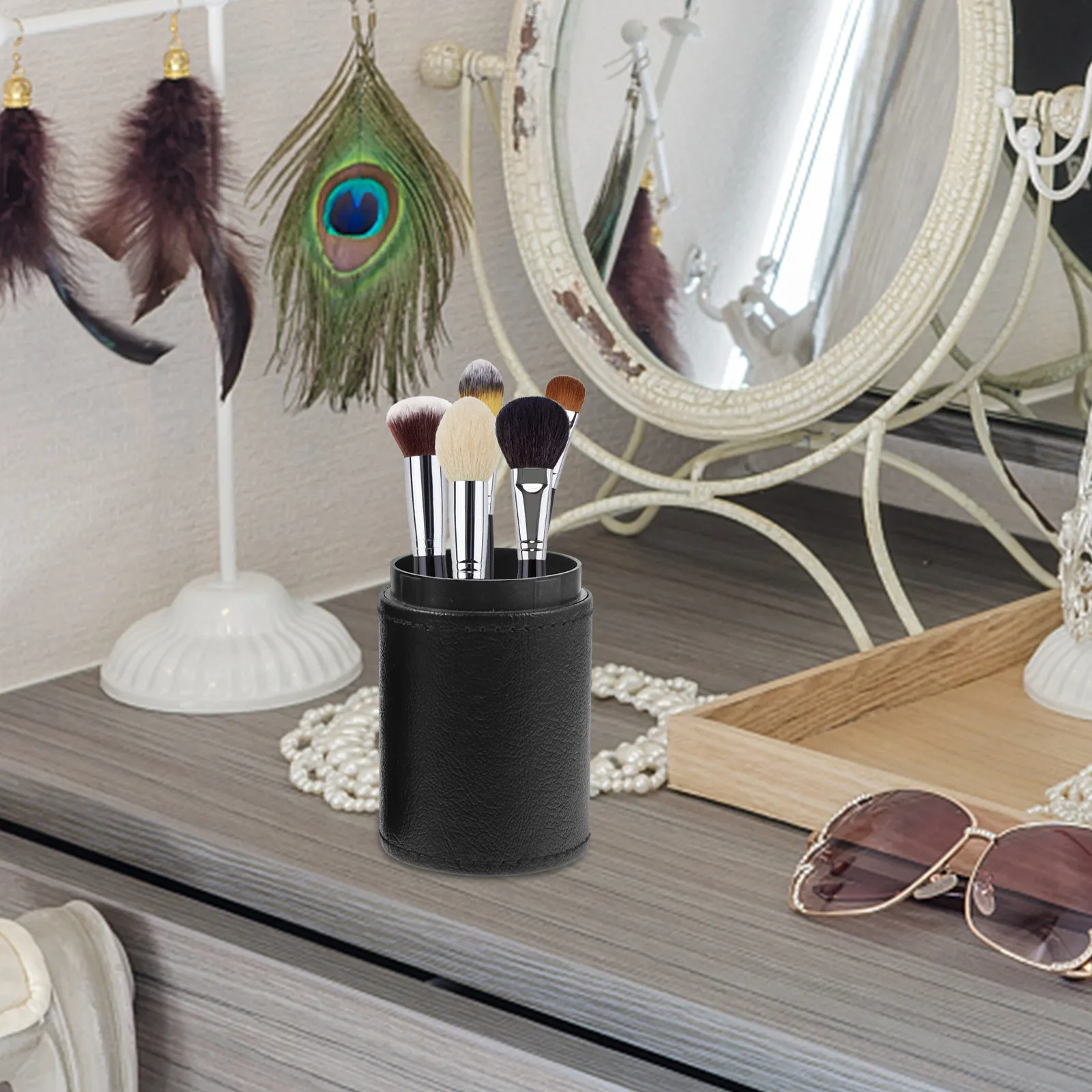 Large Capacity PU Makeup Brush Holder Desktop Organizer for Brushes Pens Combs Beauty and Craft Tools