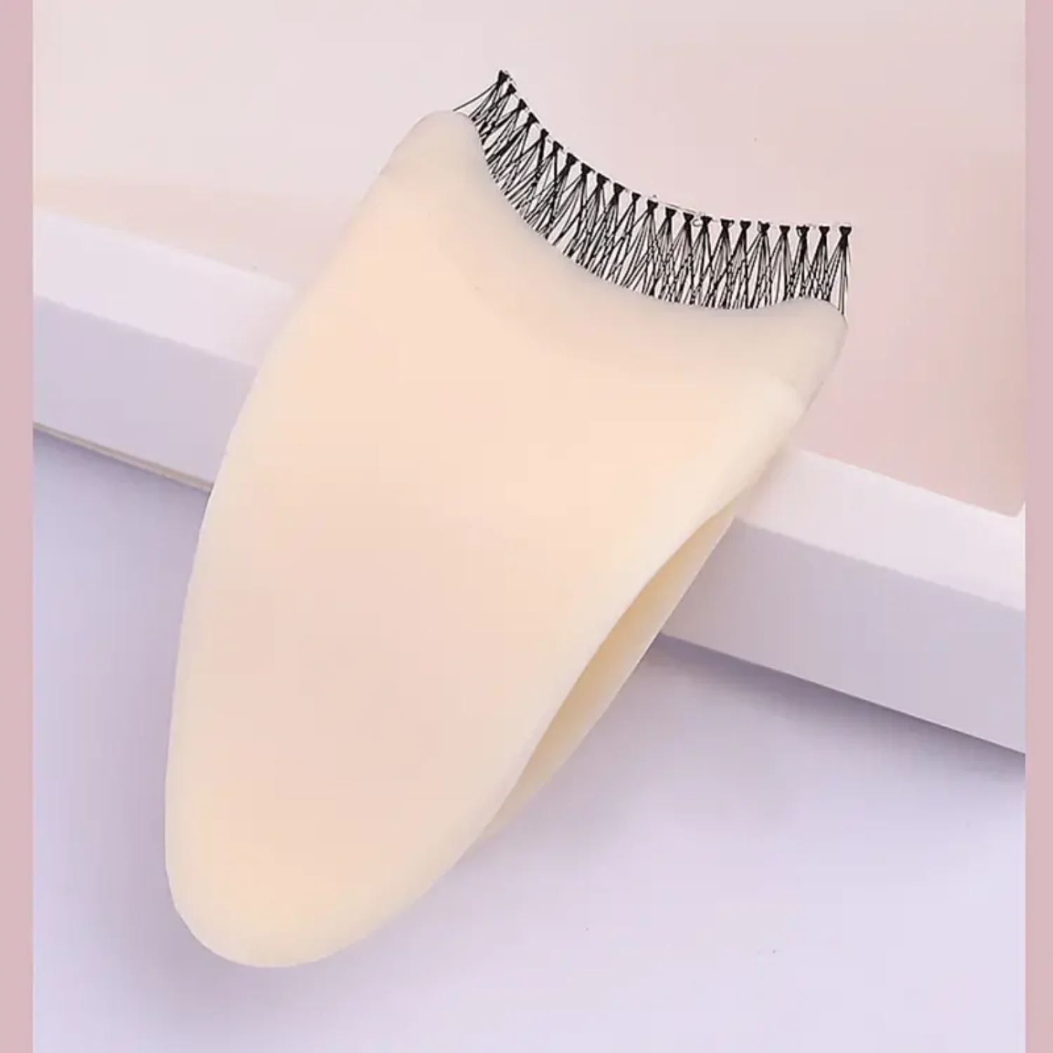 Ferramenta aplicadora de cílios postiços Fast-Clip para mulheres – design antiderrapante garante aplicação rápida e fácil, perfeita para meninas!