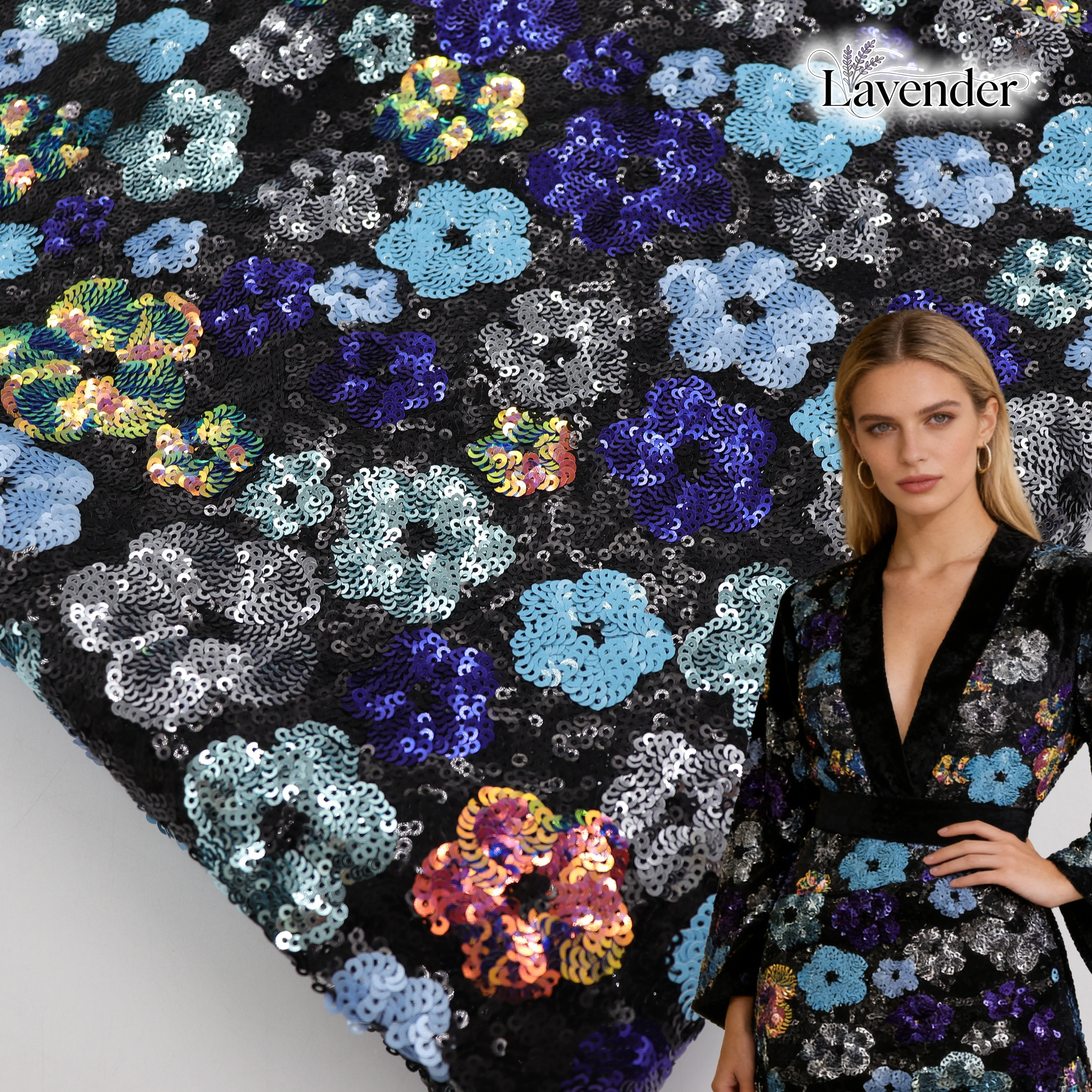 

Hot Sale Luxury 5mm Multi-Color Layered Sequins Floral Embroidery Fabric for Sexy Camisole Top and Fashion Apparel