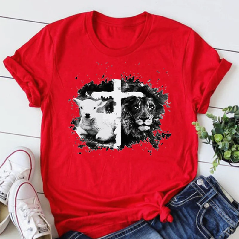 

Lion and The Lamb Graphic Tee Christian Clothes Summer Beach Style Jesus Tee Women Beach Style Tops Aesthetic Fashion Clothing M