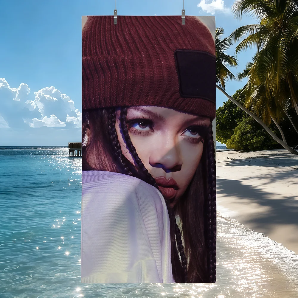 Singer R-Rihanna Towel Sports Quick Dry Travel Camping Sandproof Soft Light Large Beach Towel