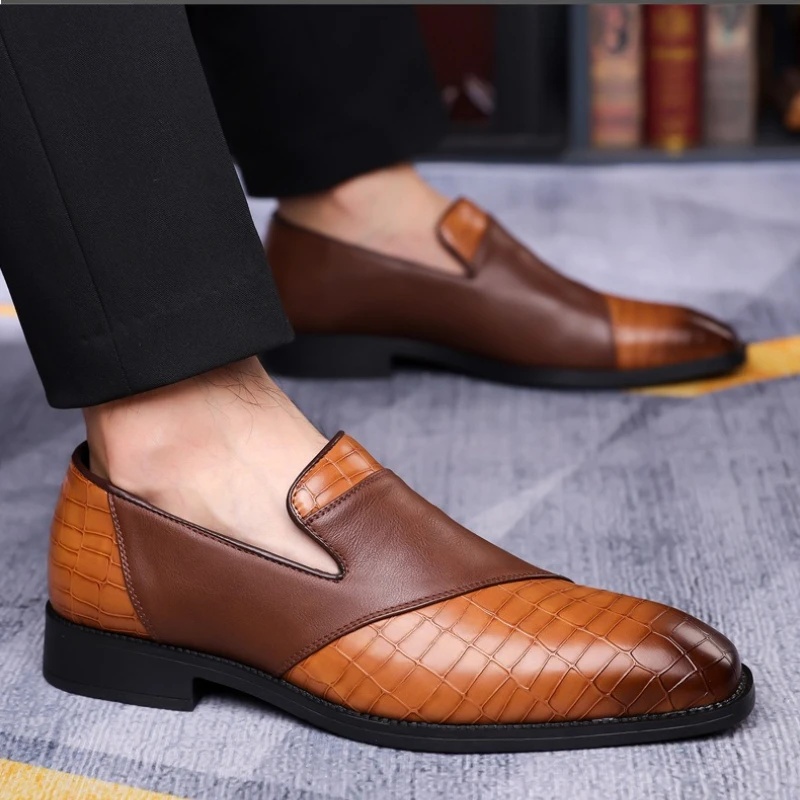 

Мужские деловые повседневные туфли из кожи с мягкой подошвой, удобные, дышащие, в британском стиле, лоферы для мужчин.