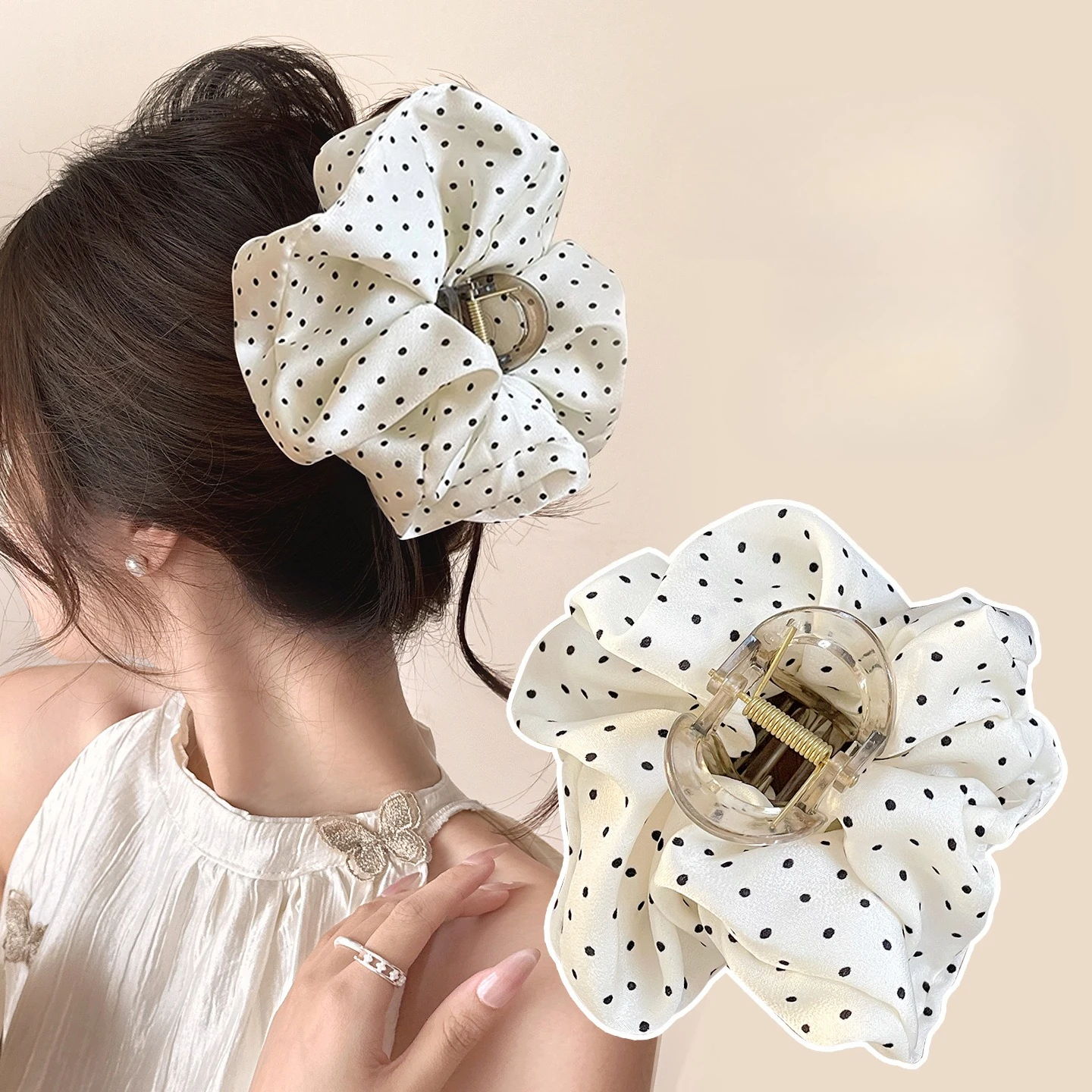 Black White Polka Dot Hair Claw for Women Back of The Head Shark Clip Korean Fashion Versatile Ponytail Clip Hair Accessories