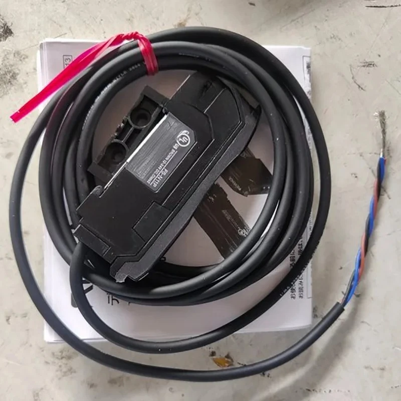Optical Fiber Sensor Amplifier FS-N11N FS-N11P FS-N12N FS-N12CN FS-N12P Industrial Fiber Signal Detection Controller